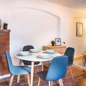 Apartament Unique Berlinhouse In Berlin/kopenick, Berlin